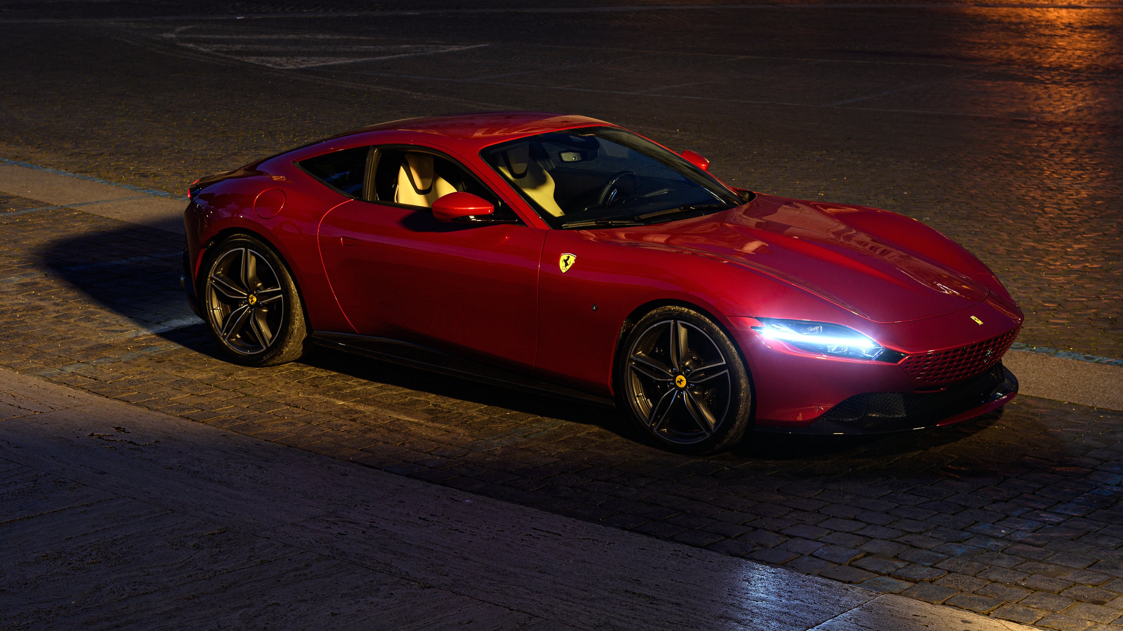 中国羽毛球队启用年轻阵容锻炼新人，中国青年羽毛球队